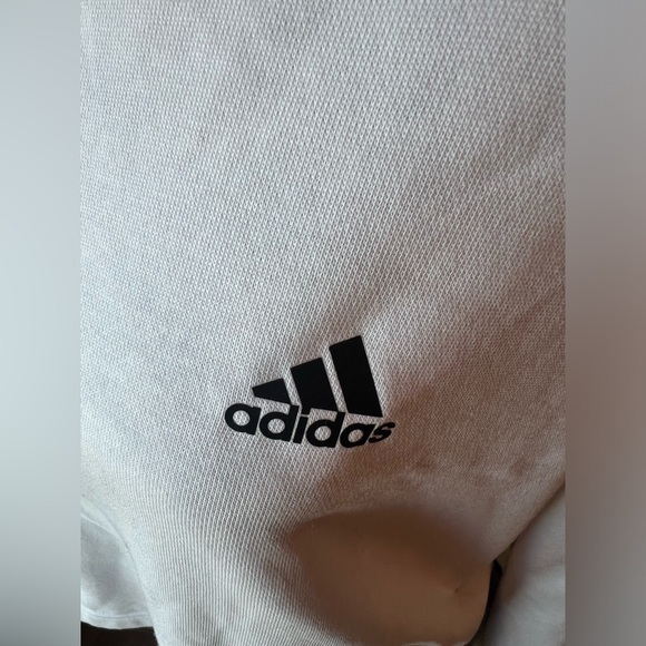 WHITE ADIDAS NIKE SWEATSHIRT WITH DETAILED SIDE SLIT, crew neck - Picture 3 of 11